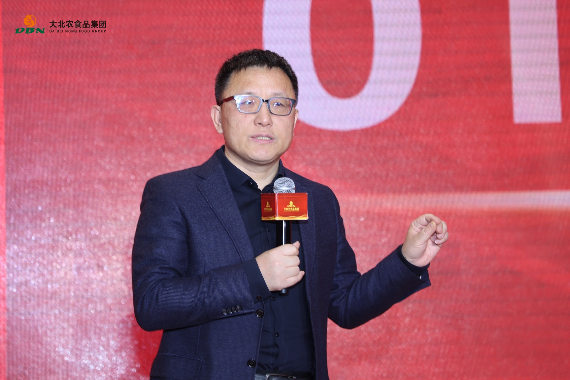 1679887783129422.jpg 张老师1.jpg